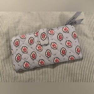NWOT Vera Bradley Wallet